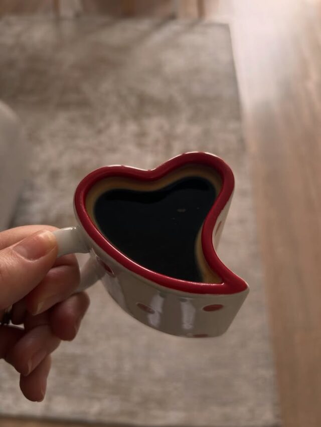 I love a fresh beauty ✨

Complete beauty care for my lovely Karol.  

#studioapco #naturalbeauty #naturalbrows #nanobrowspmu #cosmetictattoo #naturalbeautyenhanced